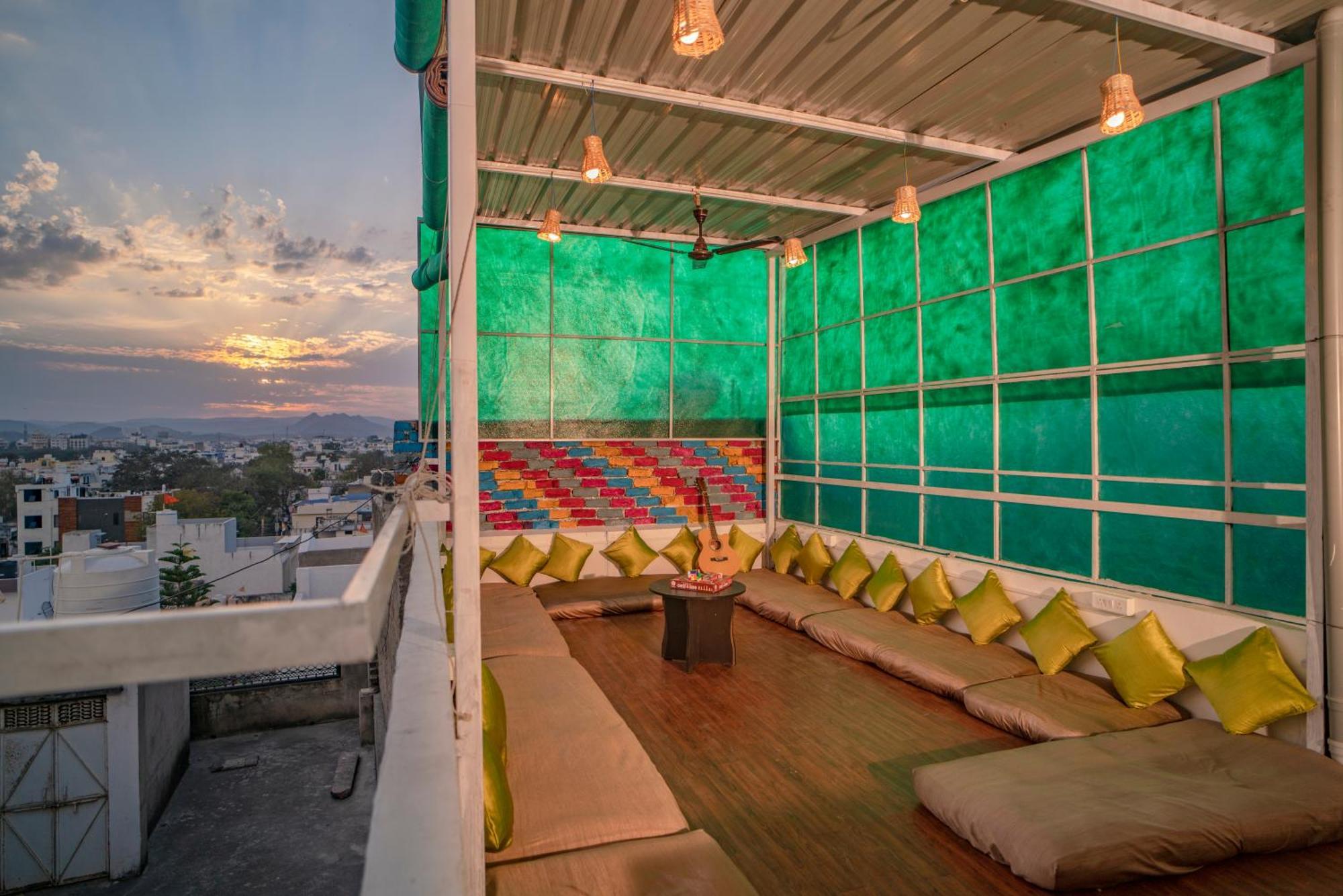 Soham Haveli Udaipur Hostel ภายนอก รูปภาพ