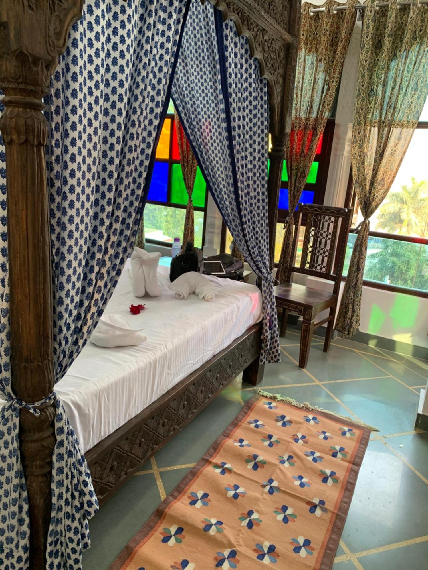 Soham Haveli Udaipur Hostel ภายนอก รูปภาพ